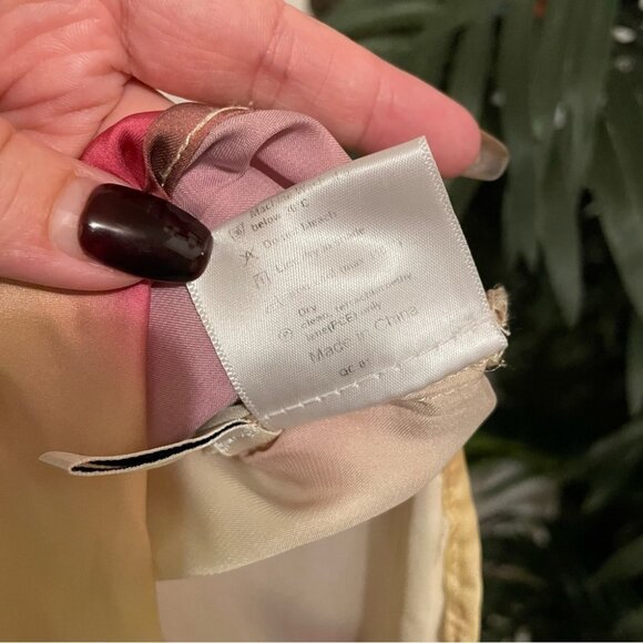 NWT J.ING Gold Tone Satin Long Sleeve Oversize Blouse - Picture 6 of 8